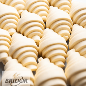 Savoureux Plain Butter Croissant